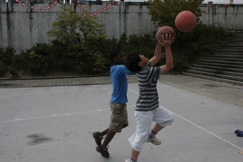 Village Camps International Summer Camp VDC Geneva 2016-08-12 https://www.villagecamps.com/journals_admin/images/330-24-Picture 016.jpg